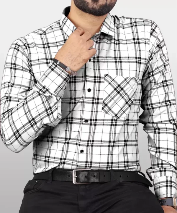 Men Regular Fit Checkered Spread Collar Casual Full Shirt